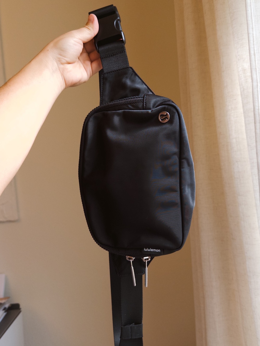 lululemon athletica Black Men's Sling Belt Bag